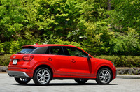 アウディのコンパクトSUV「Q2」は、日本では2017年4月に発表された後、同年6月に発売された。今回は、1.4リッターモデルをベースとした限定車「ファーストエディション」に試乗した。