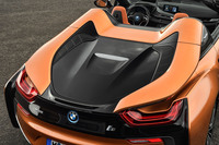 「BMW i8」のオープントップモデル発売の画像