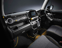 【東京モーターショー2017】スズキが新型クロスオーバーモデル「クロスビー」を世界初公開の画像