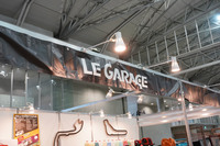 「オートモビル カウンシル2021」の会場から（マルシェ）