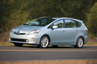 トヨタ・プリウスにワゴンモデルが登場【デトロイトショー2011】の画像