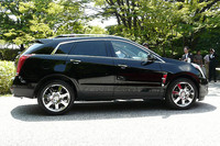 キャデラックSRXクロスオーバー 発表の画像