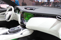 日産、「ハイクロスコンセプト」を初披露【ジュネーブショー2012】の画像