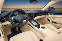 「ポルシェ・パナメーラ」日本での予約受付開始の画像