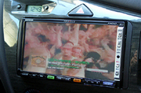 手持ちのカーナビが映像入力付きならモバイル放送が楽しめる。