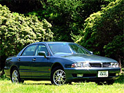 三菱ディアマンテ25V-SE(4AT)/マツダ・ミレーニア25Mスポーツパッケージ(4AT)【ライバル車はコレ】の画像