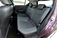 マイナーチェンジでは、遮音材の追加などによる静粛性の向上が図られた。