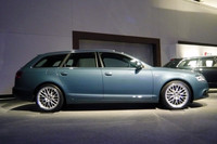 ワゴンモデルの「A6アバント」にも同様の変更が実施された。