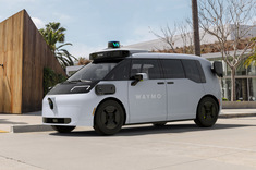 2027年にサービスが始まる自動運転タクシー。どんなメリットがあるのか清水草一が熱く語る。