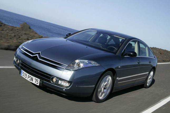 「シトロエンC6」
（写真は欧州仕様）