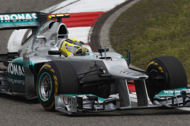 F1 12年ベテルワールドチャンピオンロズベルグ初優勝中国GPヒュルケンベルグ F1 12年ベテルワールドチャンピオンロズベルグ初優勝中国GP
