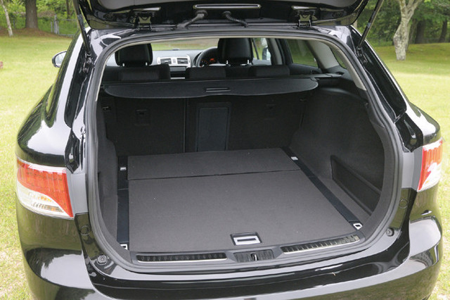 新型 トヨタ アベンシス ワゴンのみ発売 ニュース Webcg