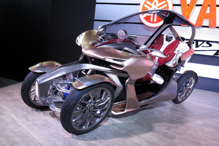 コンセプトカーの「MWC-4」。こうしたパーソナルコミューターのコンセプトカーはとかく中身が“機能優先”になりがちだがMWC-4は、ご覧の通りデザインもスゴい。