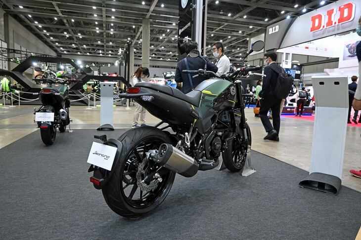 ベネリ・レオンチーノ250