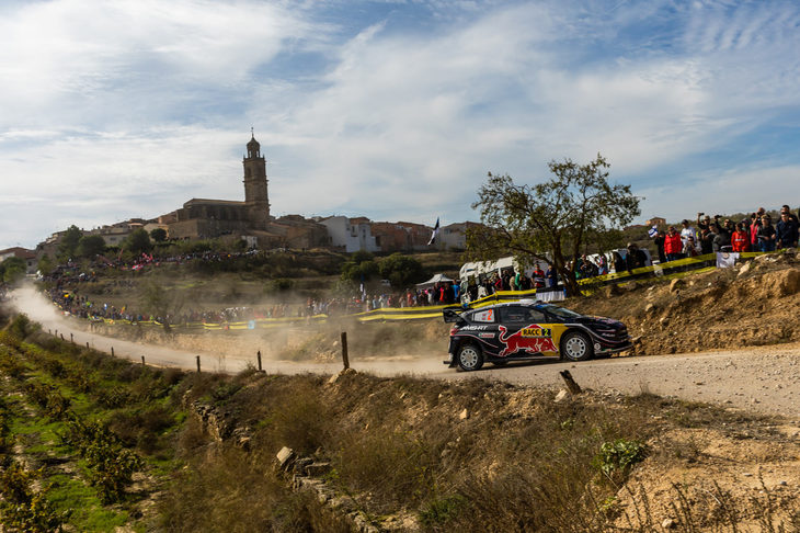 日本などでの開催が復活する一方で、フランス（ツール・ド・コルス）、スペイン（カタルーニャ）、オーストラリアがカレンダーから姿を消すこととなった。写真は2017年のラリー・カタルーニャの様子。