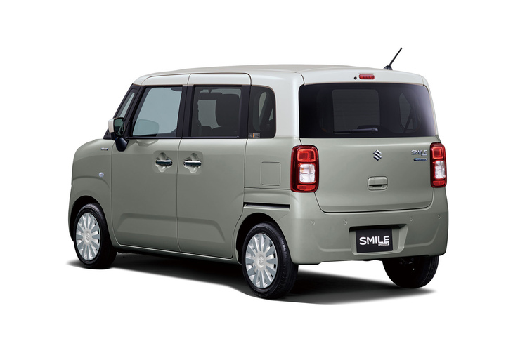 特別仕様車「ワゴンRスマイル ハイブリッドSリミテッド」の「モスグレーメタリック」と「ソフトベージュ」の2トーンルーフ仕様車。