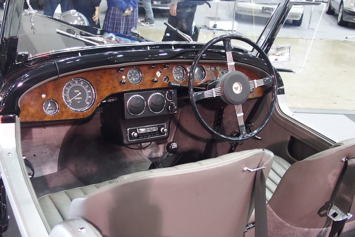 アルヴィス4.3リッター バンデンプラ ツアラー（2020年）／ザ・アルヴィスカーカンパニー