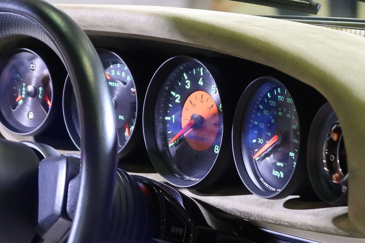 ポルシェ911 Reimagined by Singer