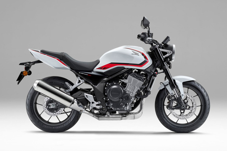 CB400スーパーフォアE-Clutch（写真の車体色は「ロスホワイト」）