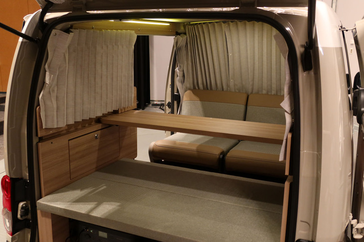 日産NV200バネットMYROOM（インテリア）