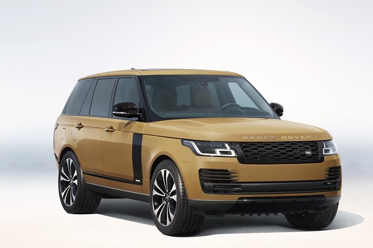 「バハマゴールド」カラーの「レンジローバーFifty」。5台限定で販売される。