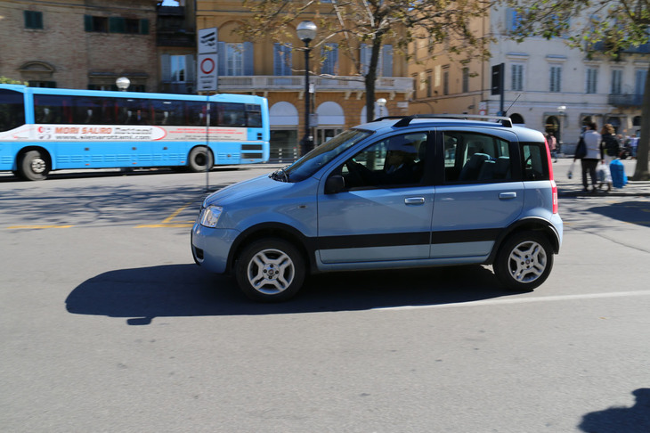 2代目「フィアット・パンダ」は、イタリアの中古車サイトで最も検索されているモデルである。