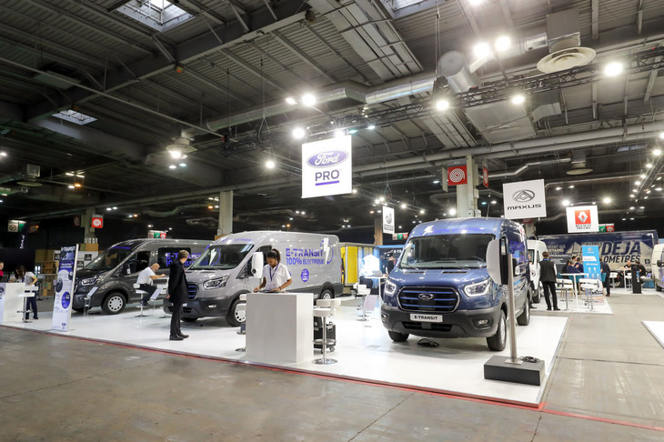 商用車ゾーンは手だれの雰囲気。本気の人しかいませんでした（想像）。