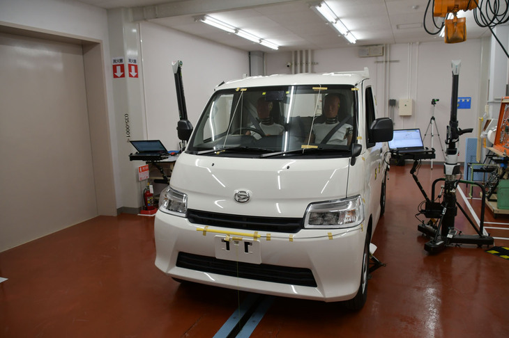 2024年1月16日に認証が取り消された「ダイハツ・グランマックス トラック」。トヨタとマツダへのOEMモデルも同時に取り消しになった。