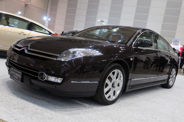 シトロエンC6エクスクルーシブラウンジパッケージ（2007年）／アウトニーズ