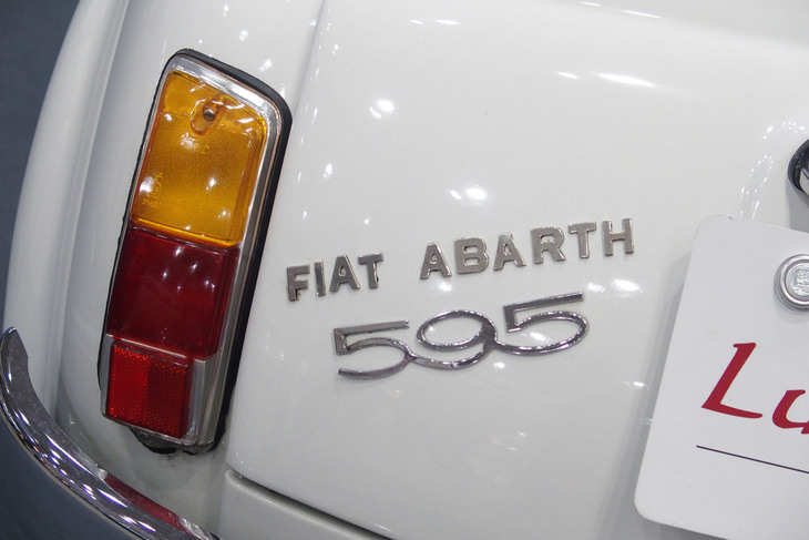 フィアット595アバルト（1965年）／Lusso Cars