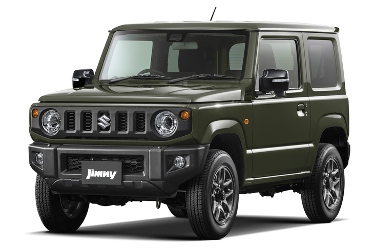 webCGほったはじめ、全世界のカーマニアが愛してやまない「スズキ・ジムニー」。　
	ほった「クロカンって、普通のカーデザインとは微妙に違う文法があると思うんですよね。ジムニーなんて、顔もバンパーも全部とってつけたようなナリしてますけど、最高にカッコいいじゃないですか」