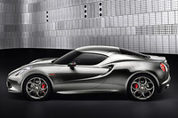 アルファ・ロメオ、「4Cコンセプト」を出展【フランクフルトショー2011】