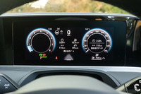 フォルクスワーゲン・パサートeTSIエレガンス（後編）の画像