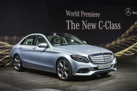 メルセデスが新型「Cクラス」を披露【デトロイトショー2014】