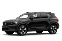 「ボルボXC40」にグロッシーブラックのアクセントを利かせた特別仕様車登場