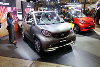 日本初公開された新型「スマートBRABUS」。