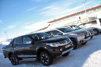 試乗のために用意された車両のなかには、SUVの「パジェロスポーツ」やピックアップトラックの「トライトン」など、日本で販売されていないモデルの姿も。