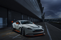 「ヴァンテージGT3スペシャルエディション」
    