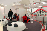 最上階に設けられたマッサージチェアは大好評。