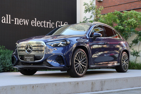 メルセデス・ベンツの新たなフル電動SUV「エレクトリックGLC」がデビュー。2026年10月28日に国内での注文受...