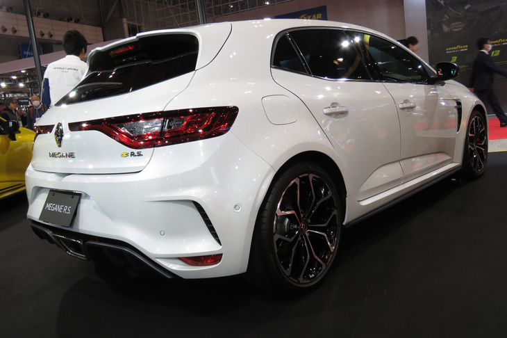 ルノー・メガーヌ ルノースポール（MT、参考出展）