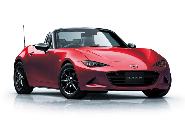 2016年の世界カー・オブ・ザ・イヤーにおいて、「マツダ・ロードスター」はイヤーカーに選出されただけでなく、世界カー・デザイン・オブ・ザ・イヤーも受賞している。