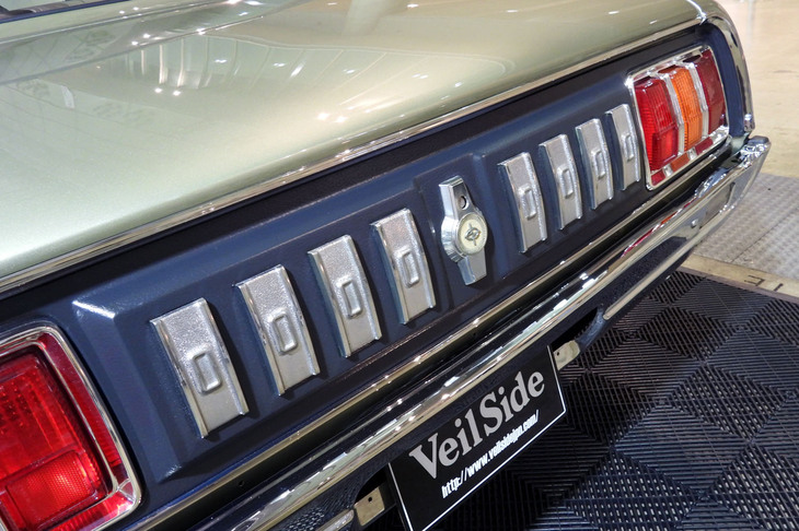 日産セドリック ハードトップGX／VeilSide Co.,LTD