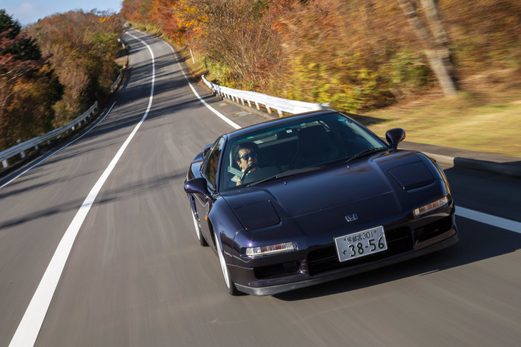 “純正レストア車”といえる初代「NSX」にも試乗する機会を得た。その上質なテイストは、現代でも十分に通用するものだった。