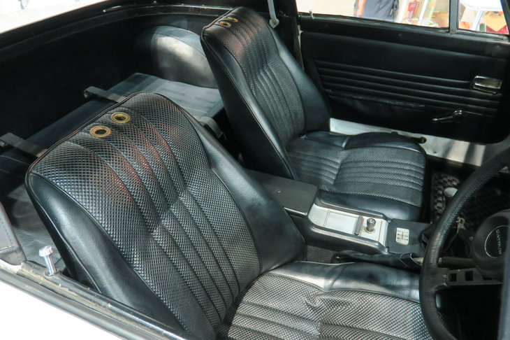 日産フェアレディ2000（1968年）／ヴィンテージ宮田自動車