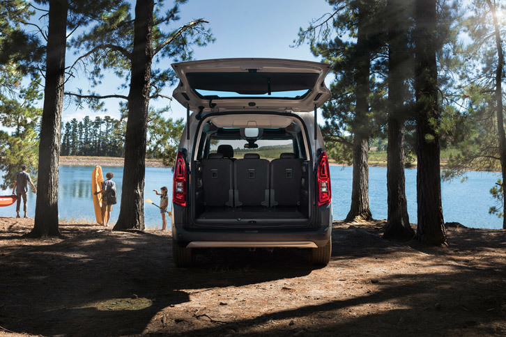 シトロエン・ベルランゴ（ラゲッジスペース）