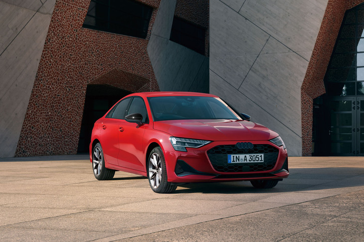 アウディA3セダン