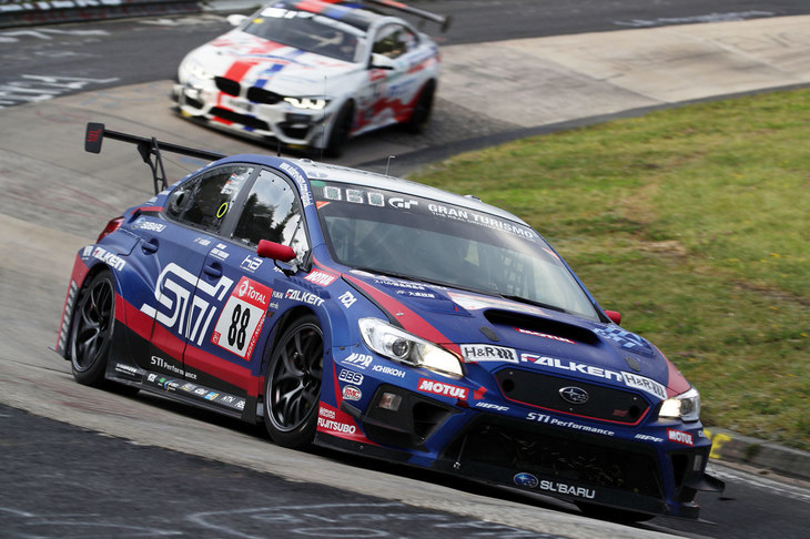 2008年よりスバルがワークス体制で挑戦しているニュルブルクリンク24時間耐久レース。ここで使われる「WRX STI」のエンジンも、もちろんEJ型だ。