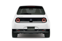 ほった「販売的には失敗だったかもしれませんが、このデザインは未来永劫（えいごう）語られるべき傑作だと思うのですよ」　
	清水「なにかしらのかたちで、受け継がれてほしいよね」