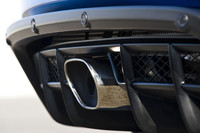 「エヴォーラS」のステンレス製スポーツエグゾーストテールパイプ。